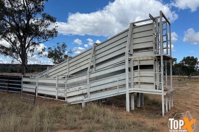 DOUBLE DECK LOADING RAMP