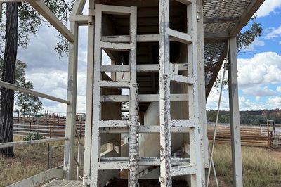 DOUBLE DECK LOADING RAMP