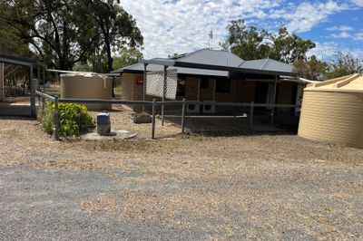 Bouldercombe 4BR brick home- 7ha