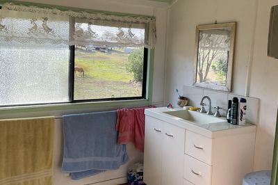 34 FORD STREET TAROOM