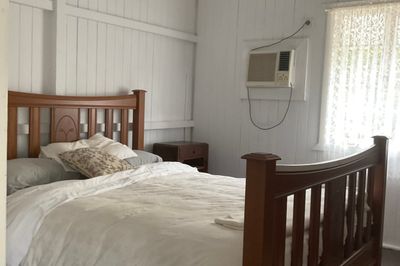 41 HUTTON STREET TAROOM