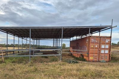Emu Farm